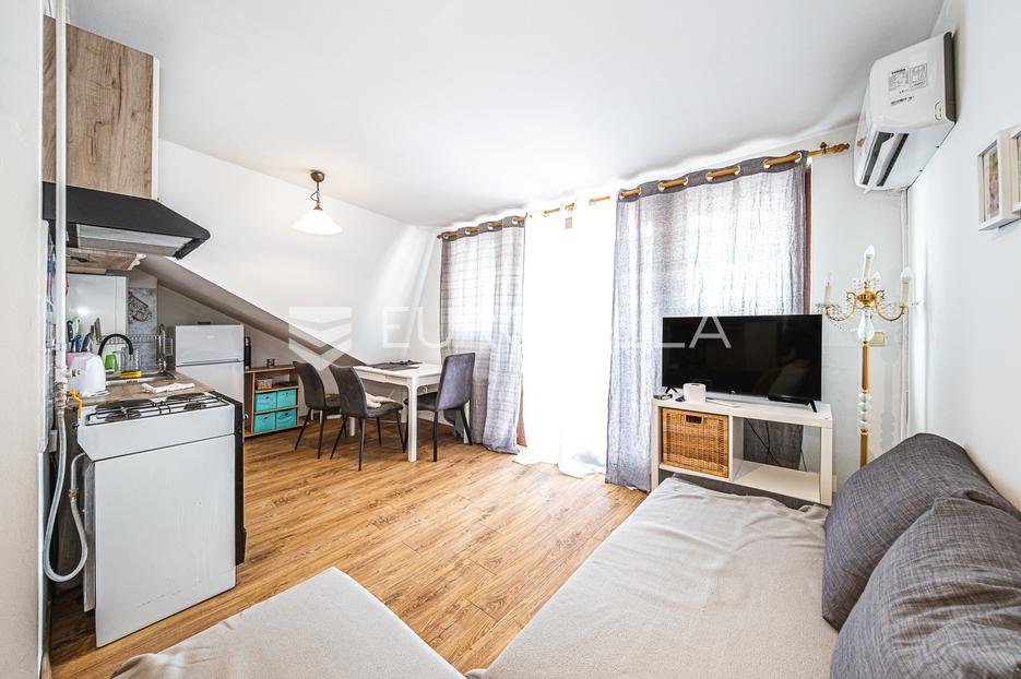 Mieszkanie Na sprzedaż - Grad Zagreb Trešnjevka - Sjever - foto 2/10