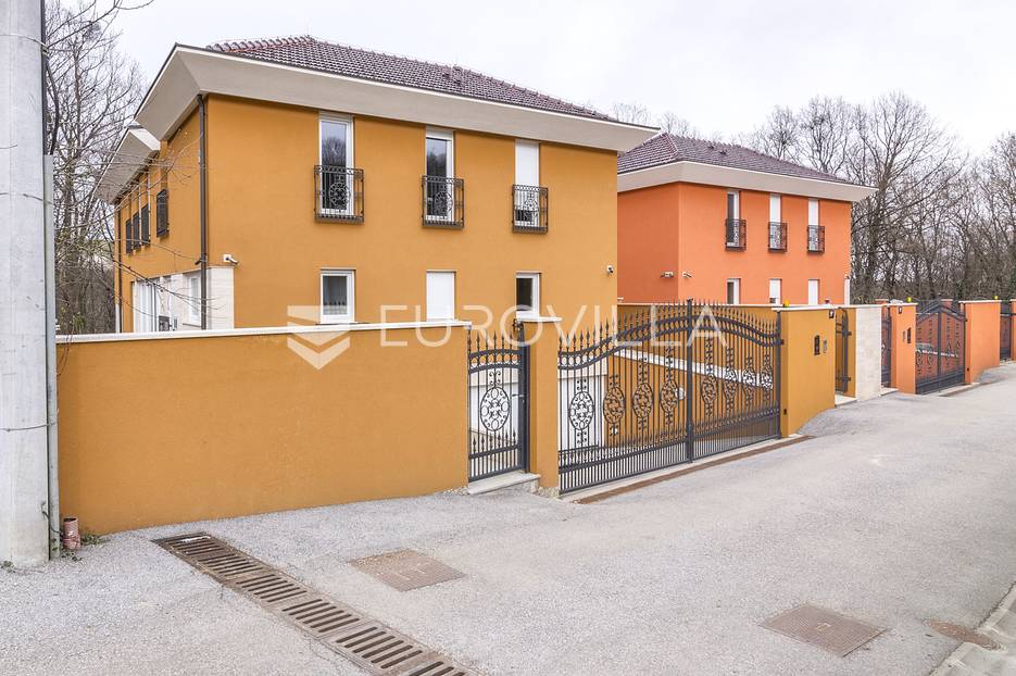 Haus Zu verkaufen -  Maksimir