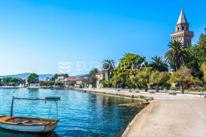 Maison à vendre 245 m² – Kaštel Štafilić