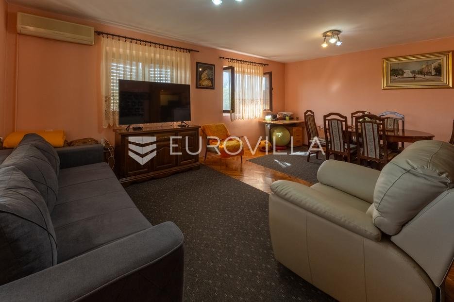 Haus Zu verkaufen - Brodsko-posavska Slavonski Brod