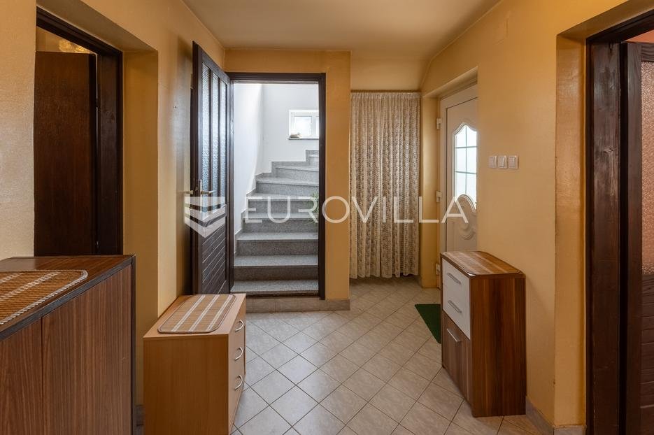 Haus Zu verkaufen - Brodsko-posavska Slavonski Brod