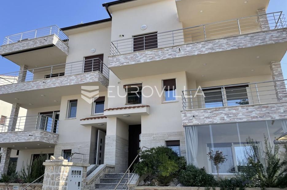 Apartment Zu verkaufen - Omišalj - foto 1/1