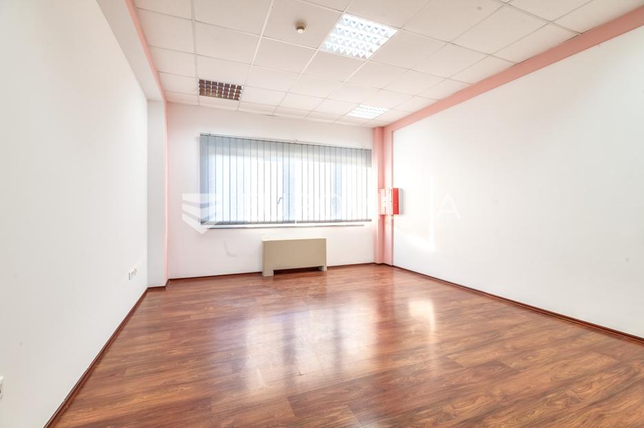Komerčné Na predaj -  Zagreb - Okolica