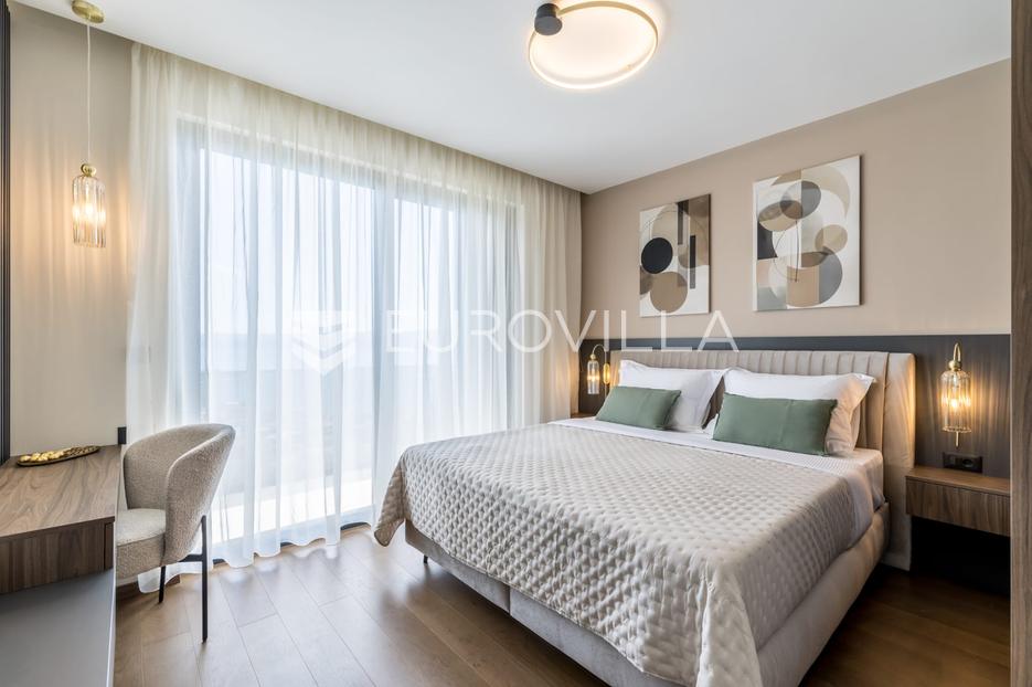 Maison À vendre - Splitsko-dalmatinska Dugi Rat
