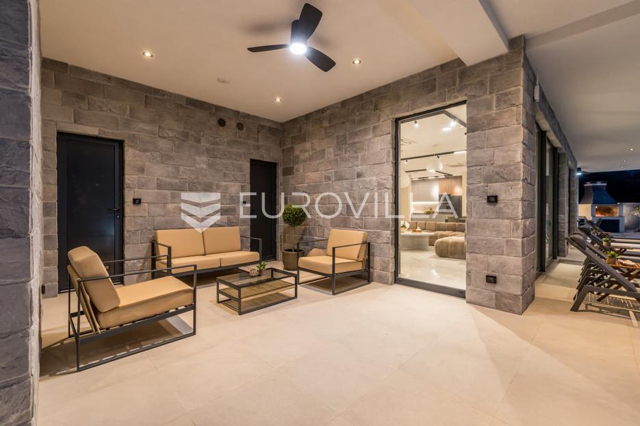 Maison À vendre - Splitsko-dalmatinska Dugi Rat