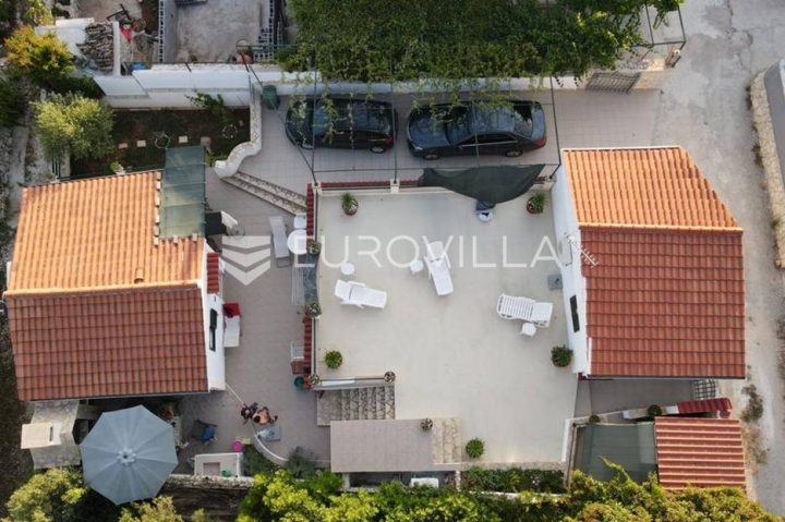 House For sale - Splitsko-dalmatinska Marina - foto 2/21