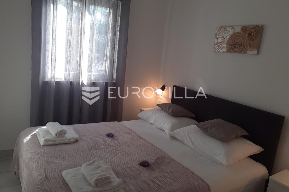 Flat For sale - Šibensko-kninska Rogoznica