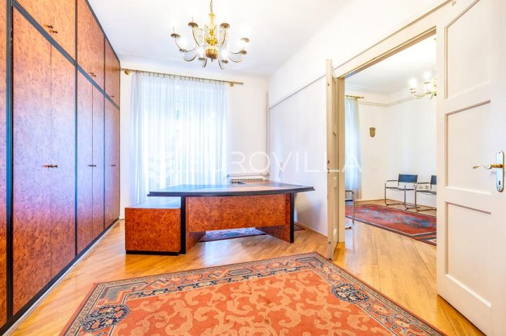 Poslovni prostor na prodaju 72 m² – Donji Grad