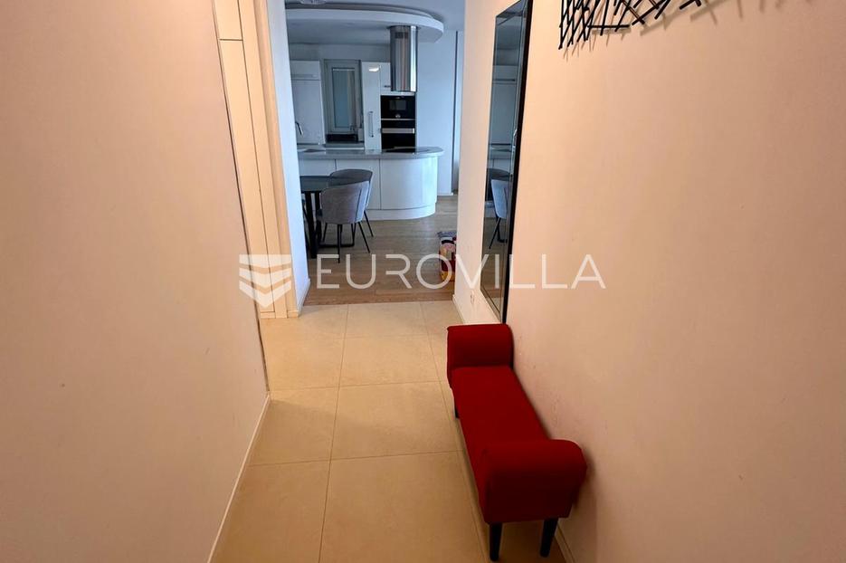 Apartment Zu verkaufen -  Split