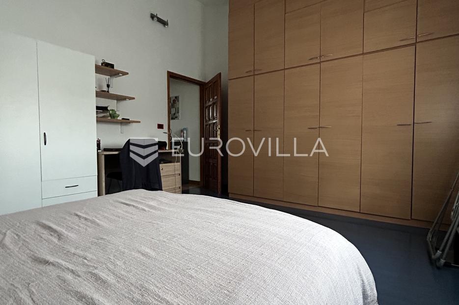 Apartment Zu verkaufen -  Pula