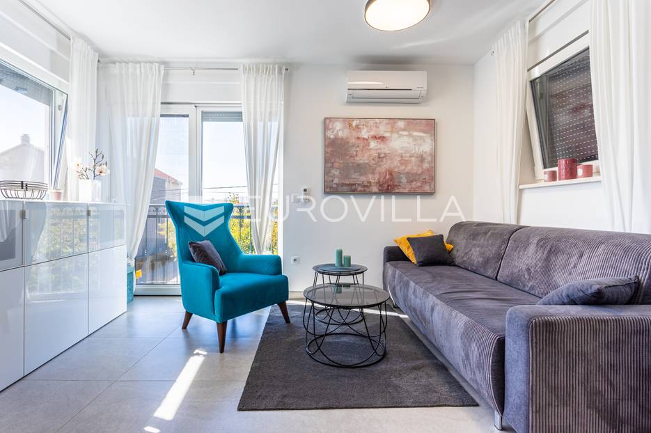 Appartement À vendre -  Kaštela