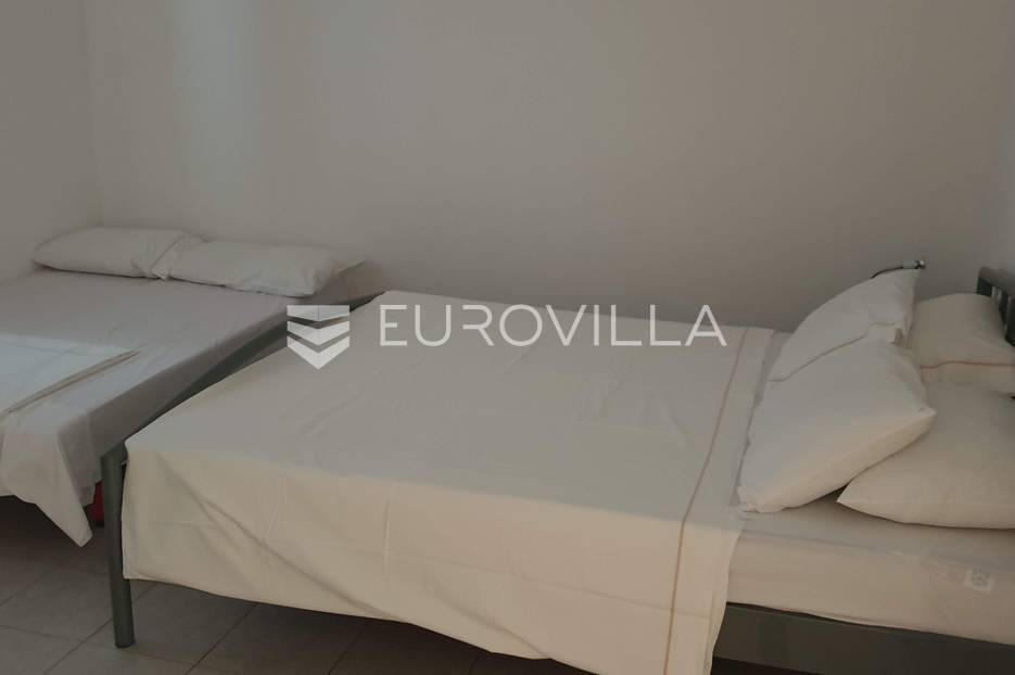 House For sale -  Nin