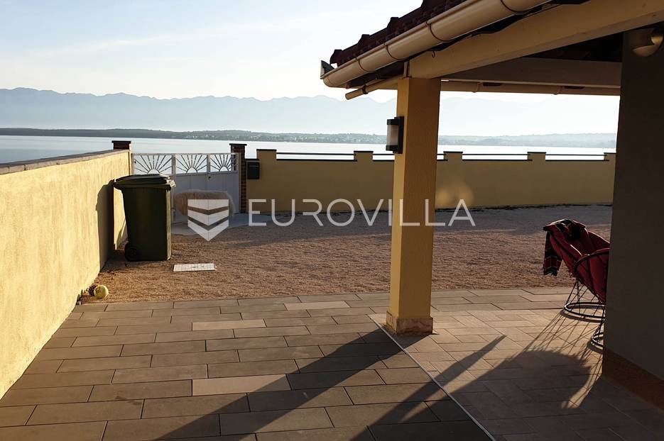House For sale -  Nin