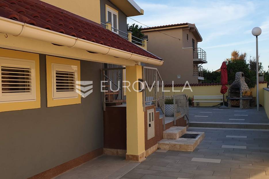 House For sale -  Nin