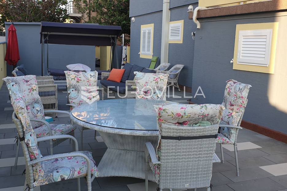 House For sale -  Nin