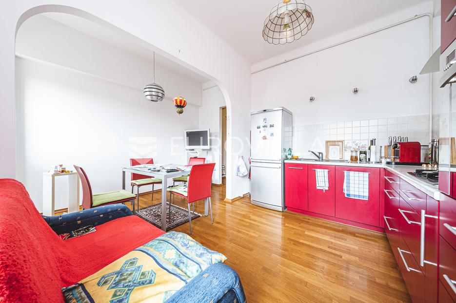 Apartment Zu verkaufen -  Donji Grad