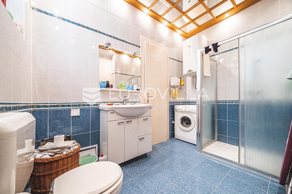 Apartment Zu verkaufen -  Donji Grad