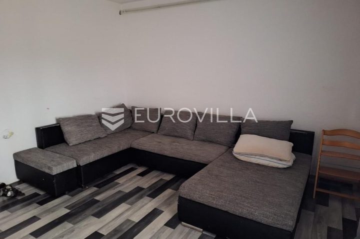 Casa In vendita - Karlovačka Duga Resa - foto 2/9