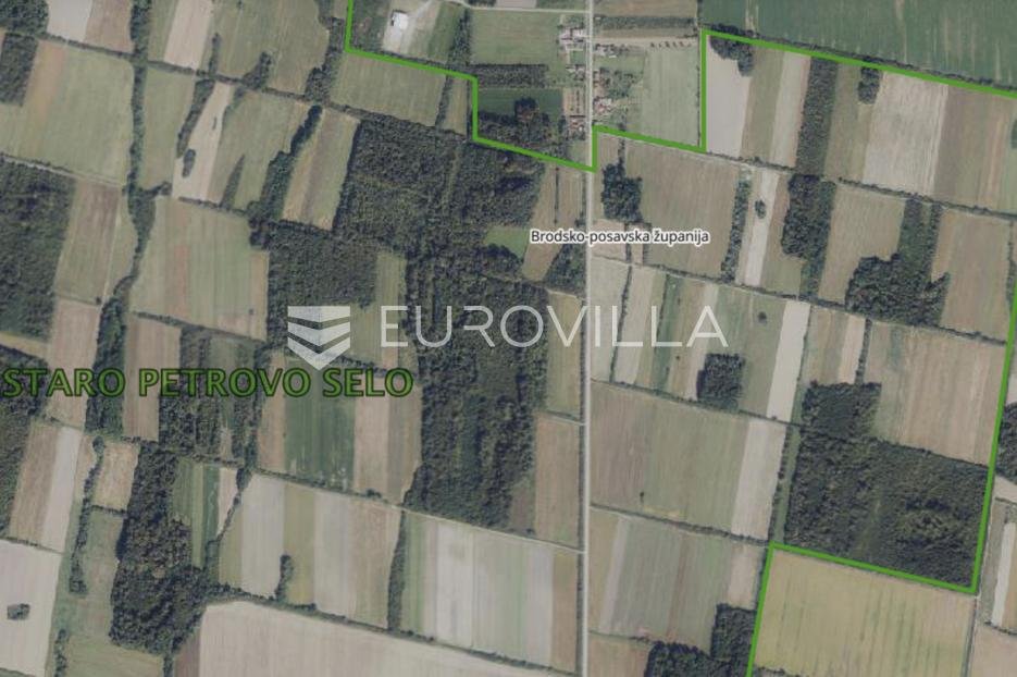 Terreno In vendita - Brodsko-posavska Staro Petrovo Selo - foto 1/2