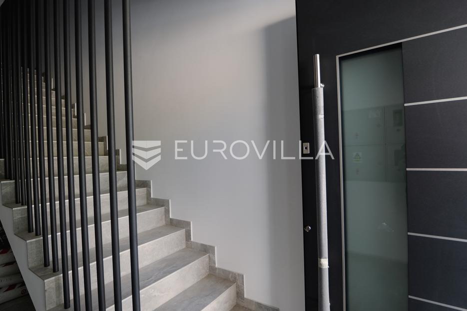 Flat For sale -  Zadar - Okolica