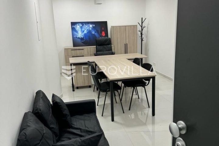Gewerbefläche zu verkaufen 18 m² – Centar