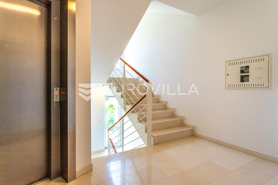 Apartment Zu verkaufen -  Split