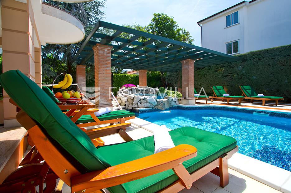 Casa In vendita -  Poreč
