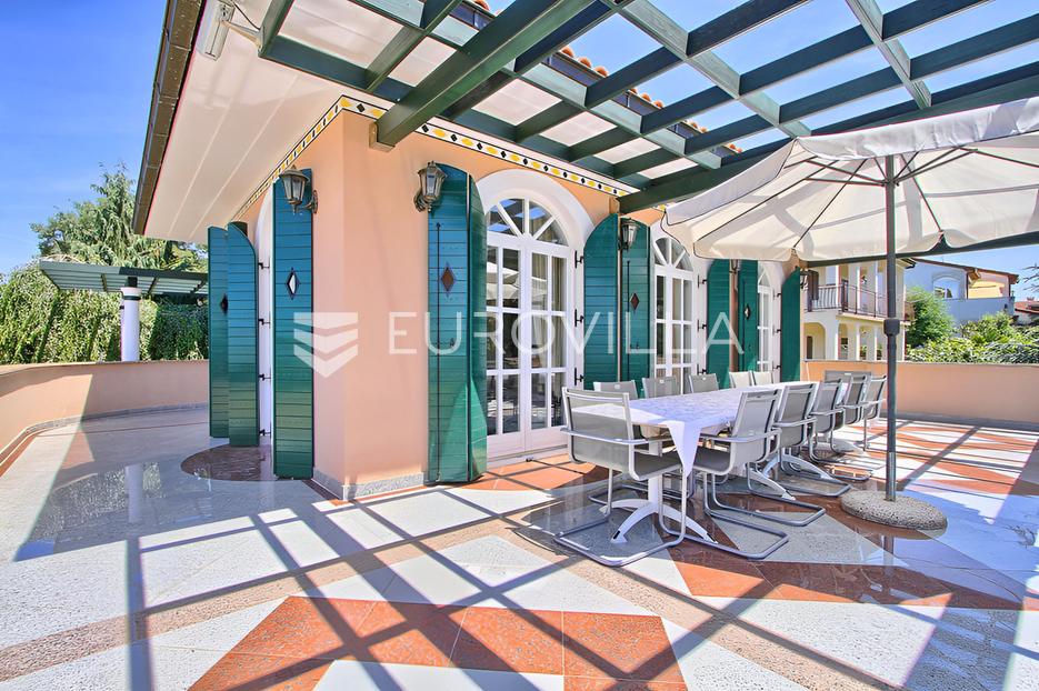 Casa In vendita -  Poreč