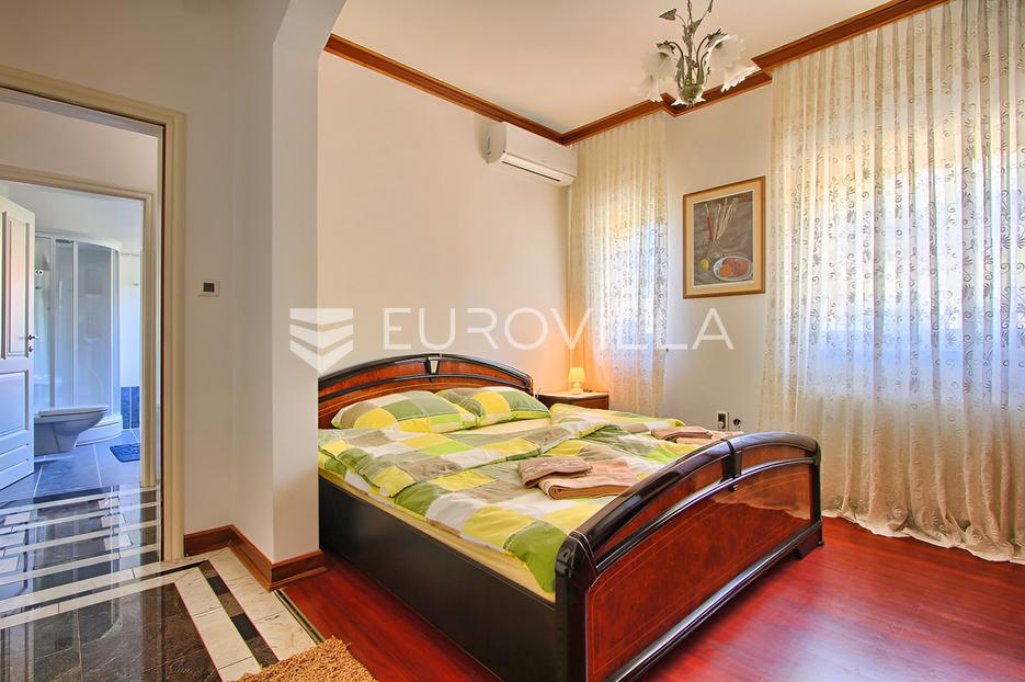 Casa In vendita -  Poreč