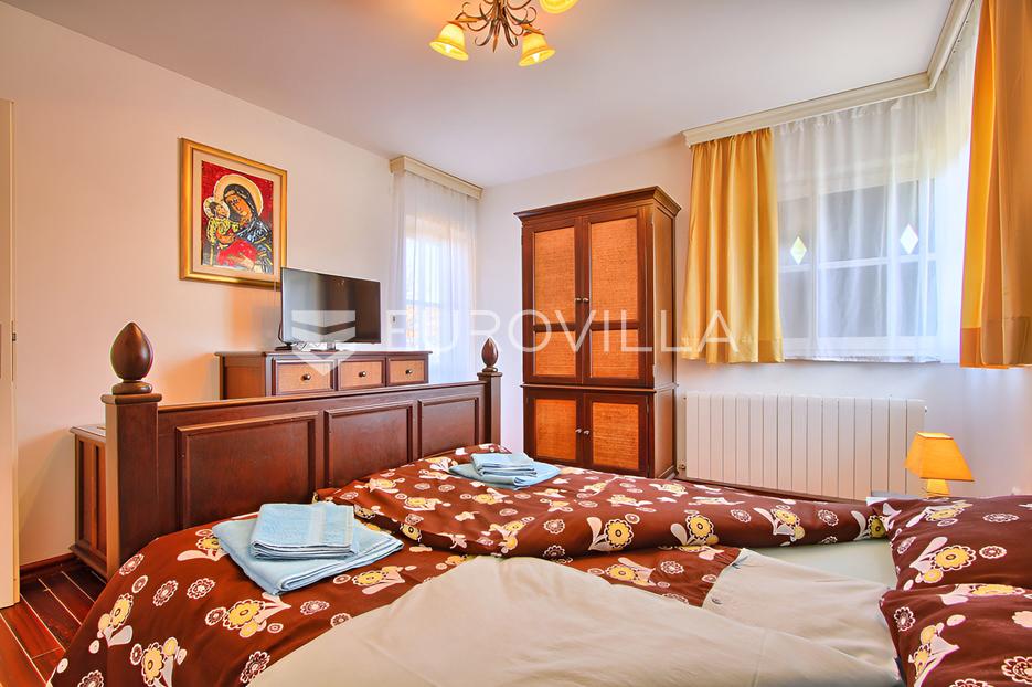 Casa In vendita -  Poreč