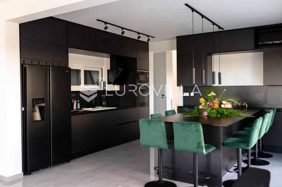 House For sale -  Marina