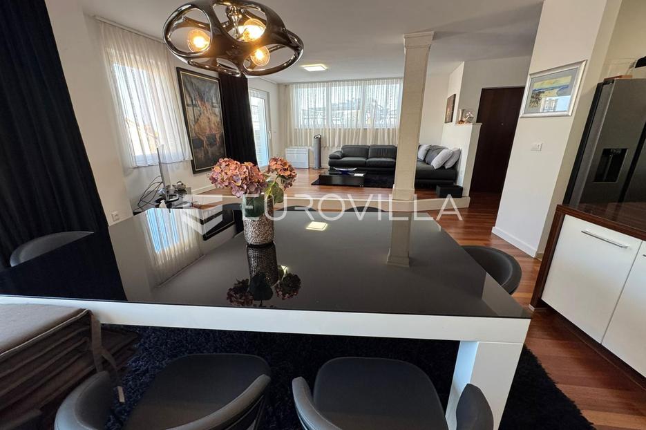 Apartma Na predaj -  Bol