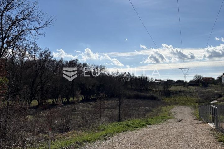 Parcela Na predaj - Istarska Marčana - foto 2/3
