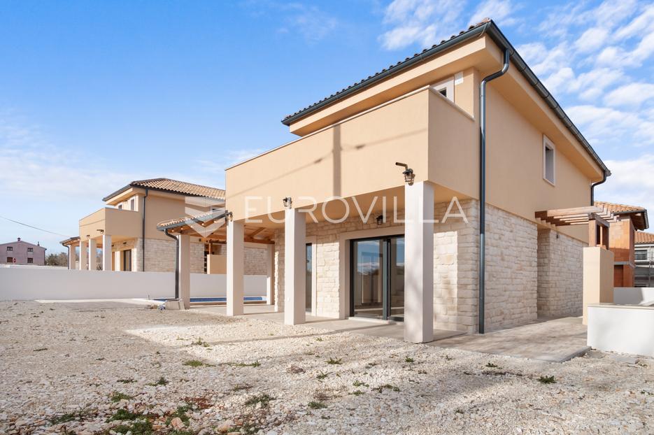 Casa In vendita -  Svetvinčenat