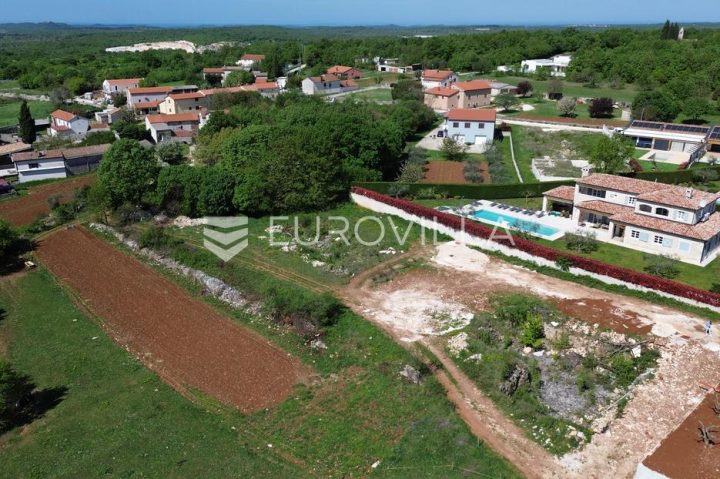 Zemljište na prodaju 965 m² – Mrgani