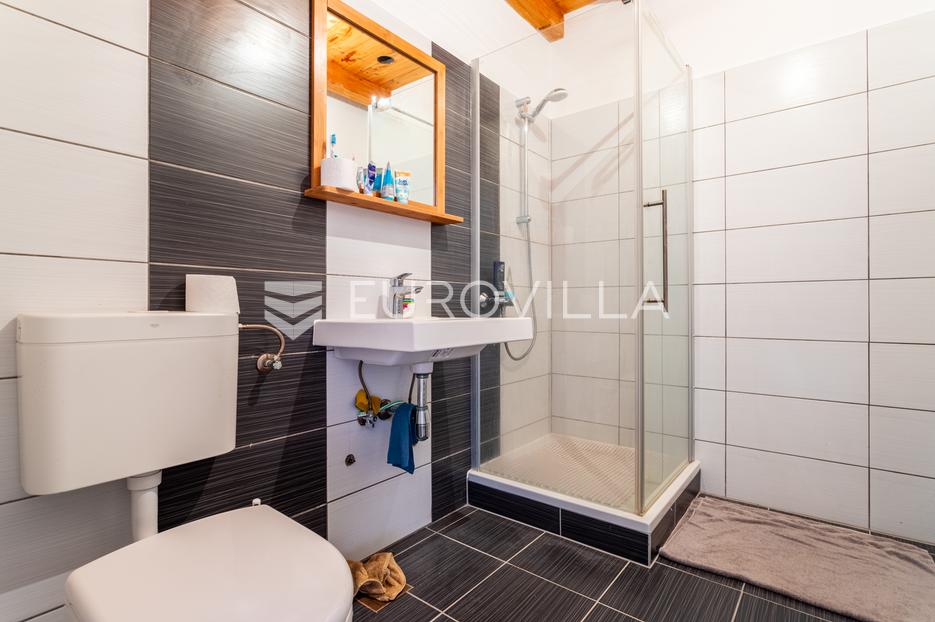 Casa In vendita -  Tisno
