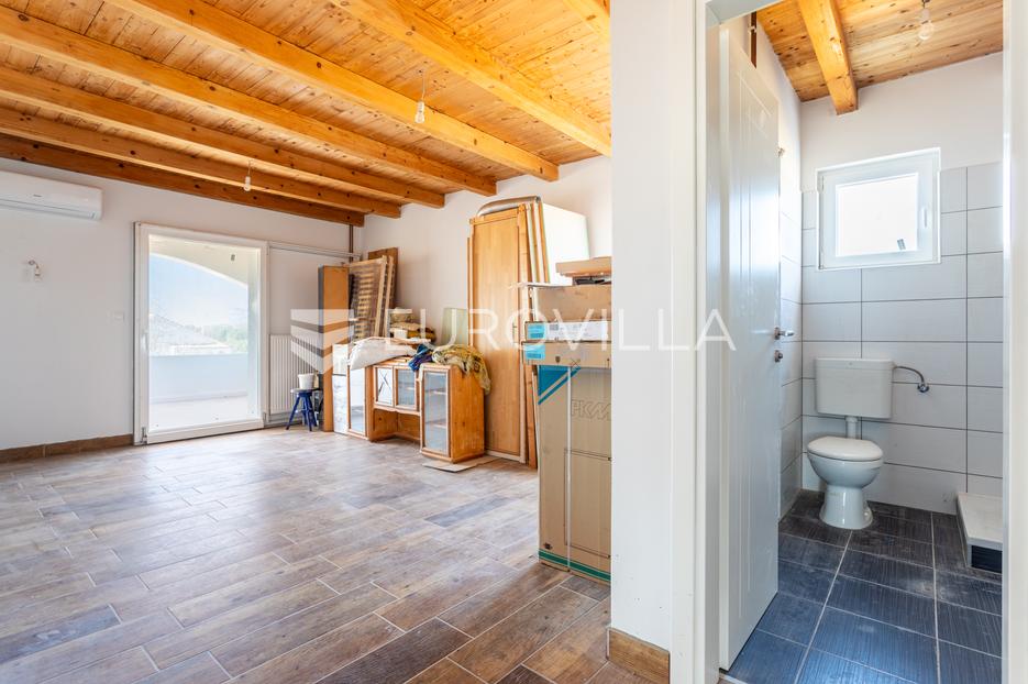 Casa In vendita -  Tisno
