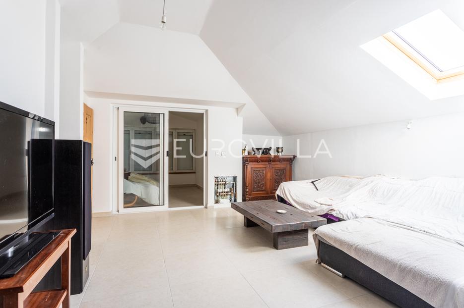 Casa In vendita -  Tisno