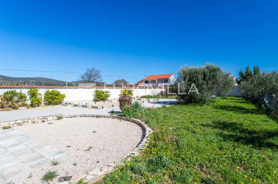 Casa In vendita -  Tisno