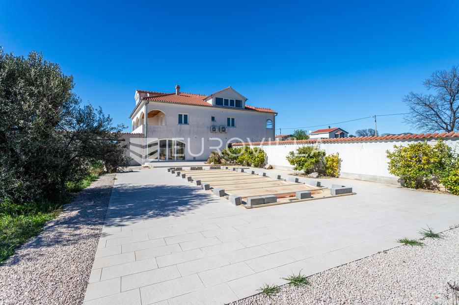 Casa In vendita -  Tisno