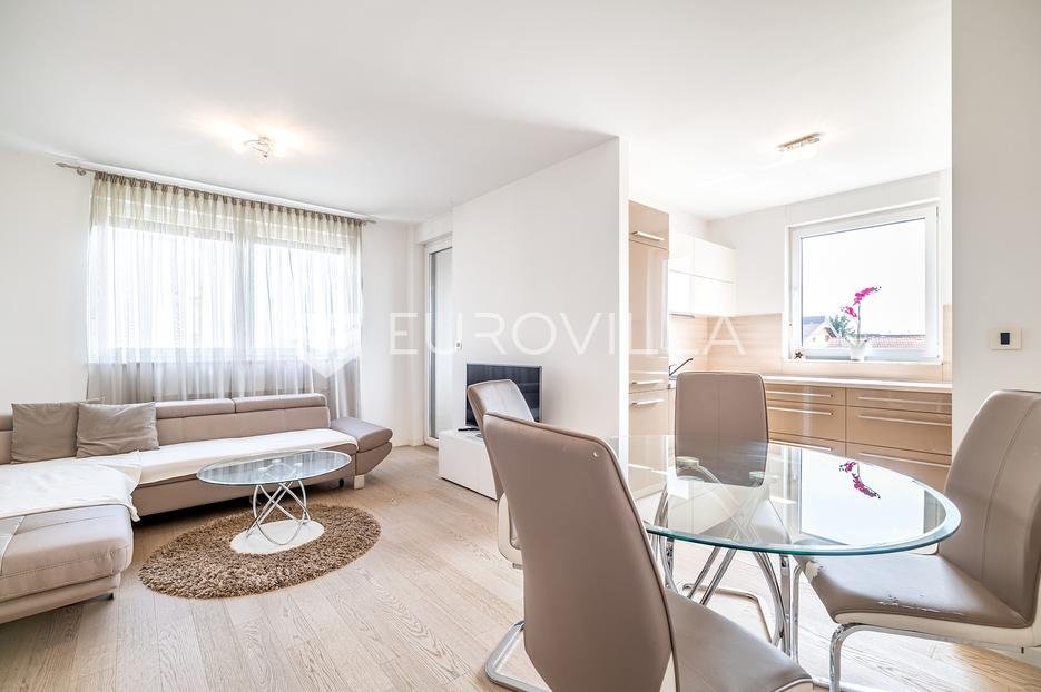 Apartment Zu verkaufen - Grad Zagreb Novi Zagreb - Zapad - foto 1/11