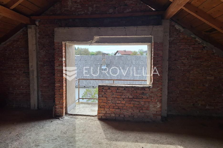 Dům Na prodej -  Karlovac