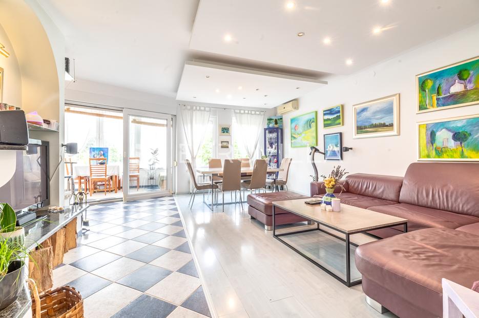 House For sale - Zagreb - Okolica - foto 1/12