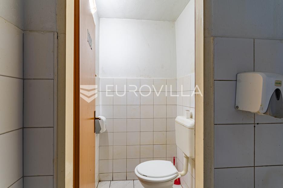 Locaux commerciaux À vendre - Varaždinska Ludbreg - foto 2/2