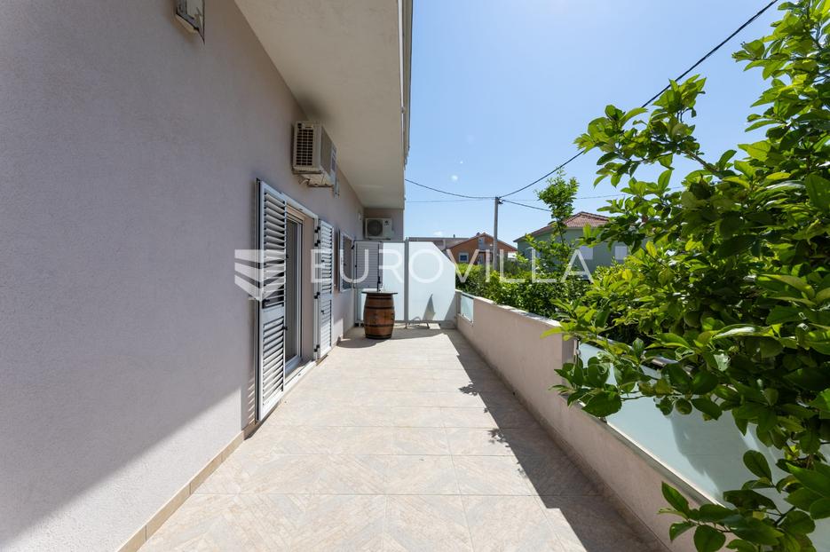 Flat For sale - Splitsko-dalmatinska Kaštela