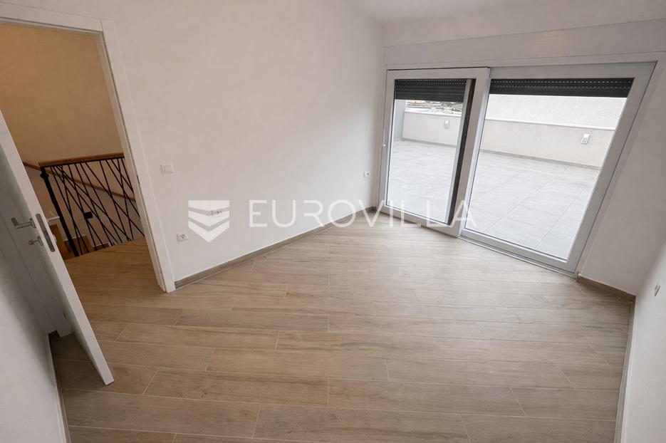 Apartma Na predaj -  Pag