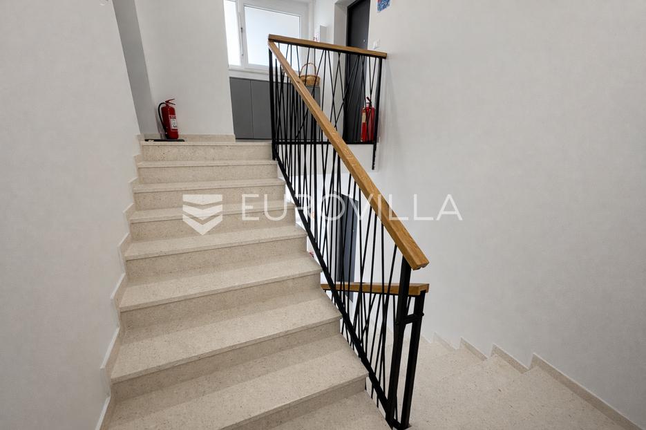 Apartma Na predaj -  Pag