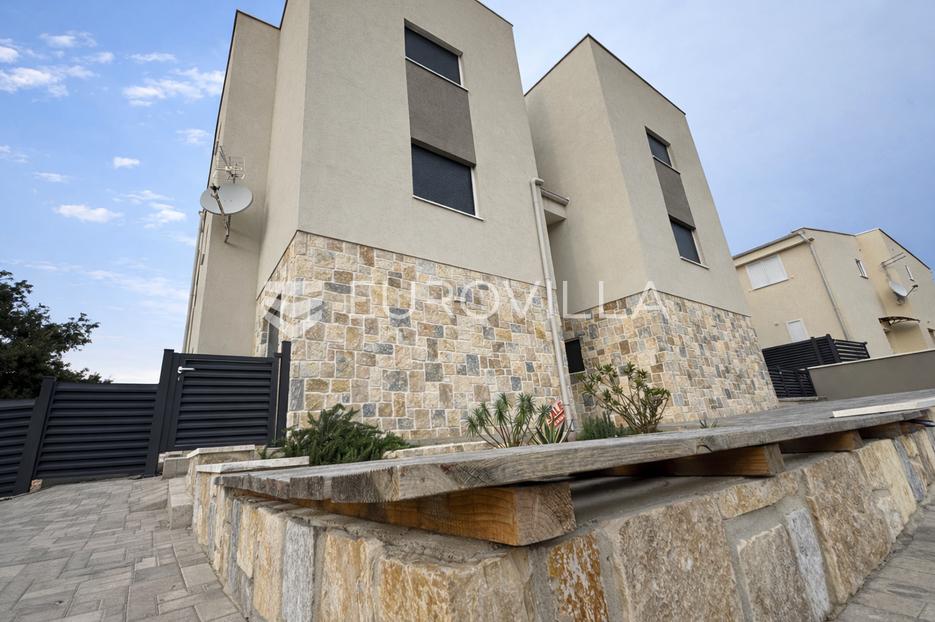 Apartma Na predaj -  Pag