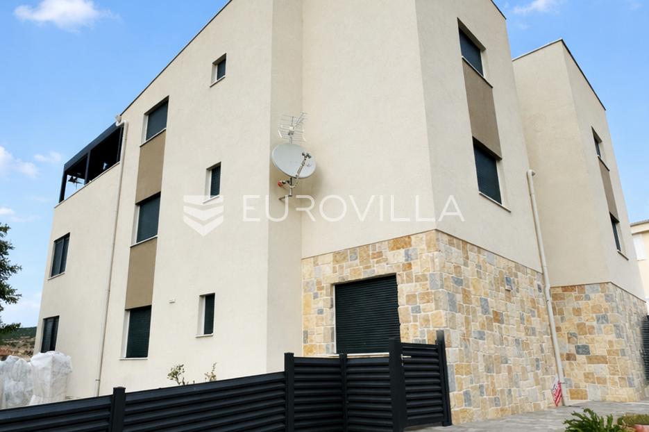 Apartma Na predaj -  Pag
