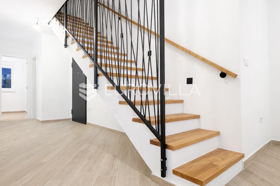 Apartma Na predaj -  Pag